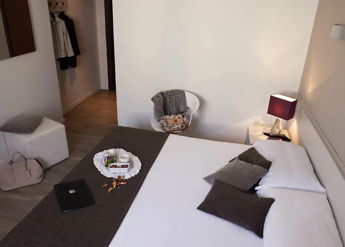 Hotell Mennini 3*