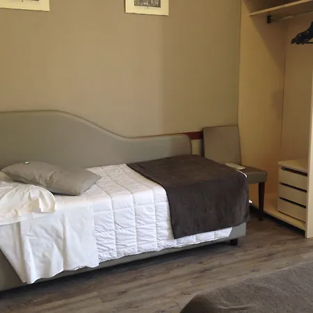 Mennini 3* Milano