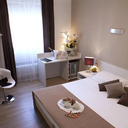 Szálloda Mennini Milánó