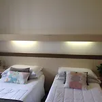멘니니 호텔 밀라노